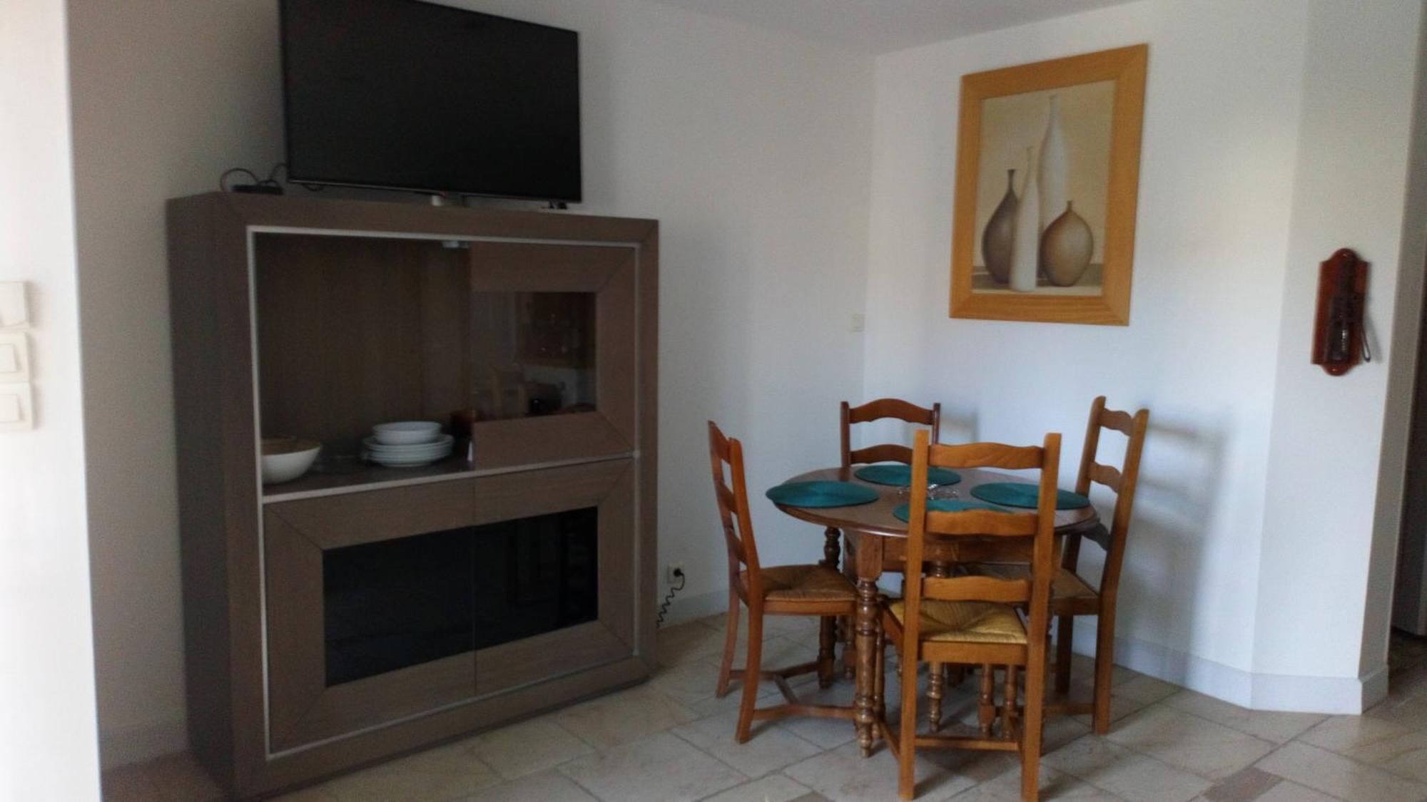 Appartement La Pompelle à Pichanges Extérieur photo